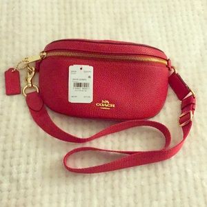 Couch Jasper Red Belt Bag NWT Perfect Condition!